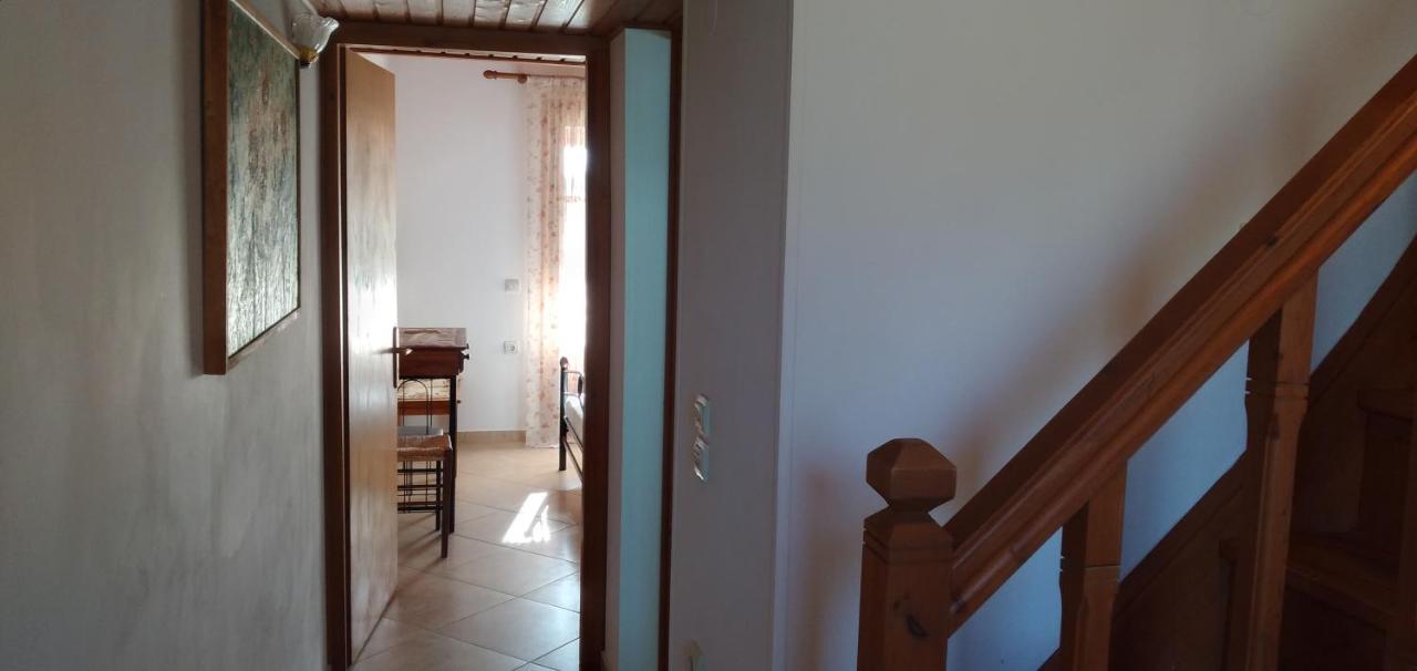 Athina Studio Apartments Kerveli Ngoại thất bức ảnh